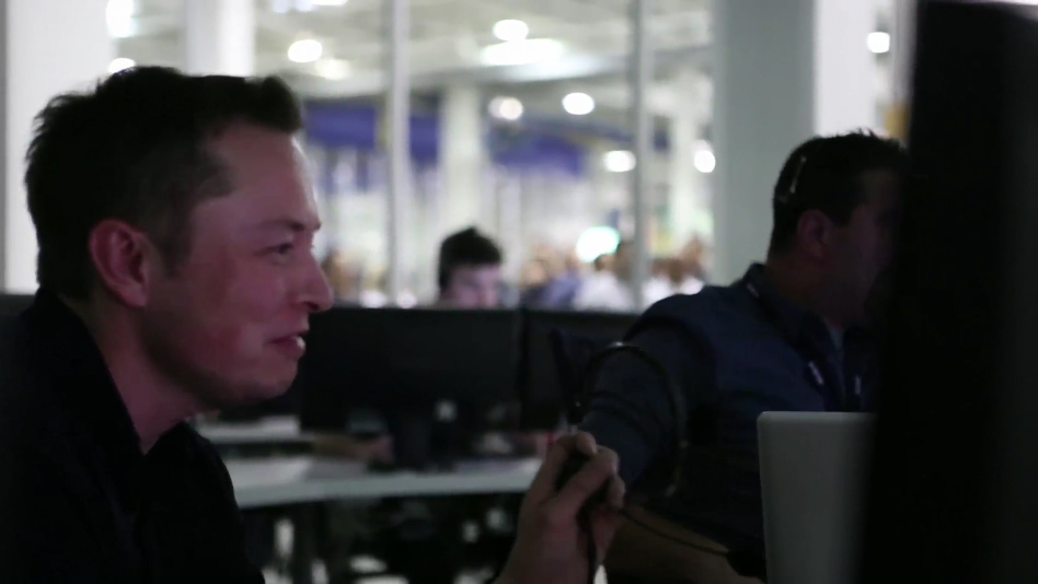 SpaceX Chief Says Reusable First Stage Will Slash Launch Costs